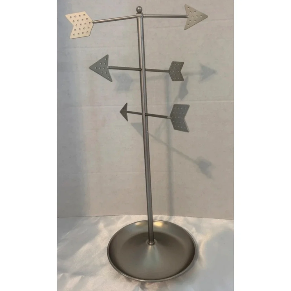 U Loft Erika Kovesdi Arrow Earring Stand Jewelry Organizer Silver Metal 51226